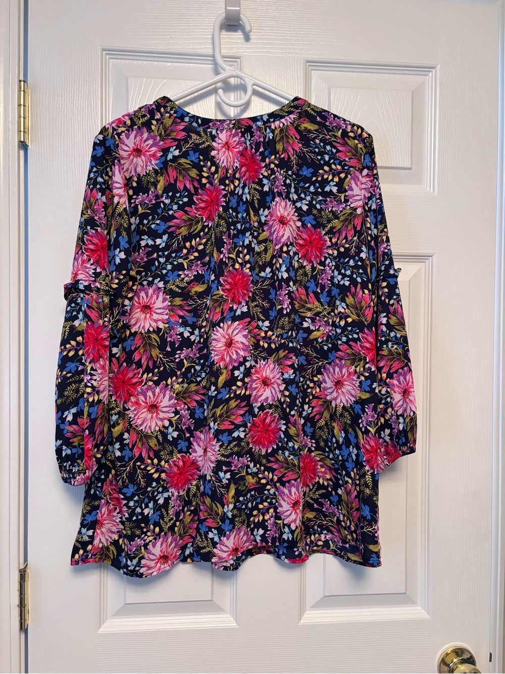The Pioneer Woman Navy Tunic with Pink & Red Floral Print - Picture 6 of 8
